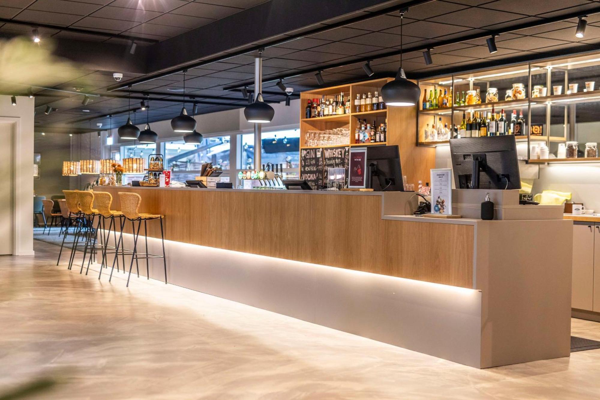 斯堪迪克环形酒店 灵斯泰兹 外观 照片